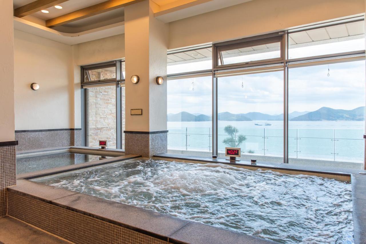 Stanford Hotel&Resort Tongyeong Exterior photo
